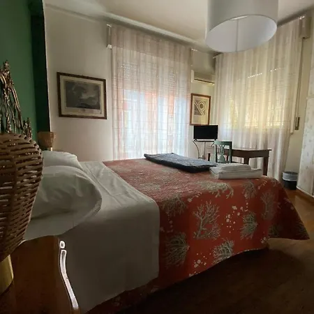 招待所 Ospedale Maggiore 帕爾馬